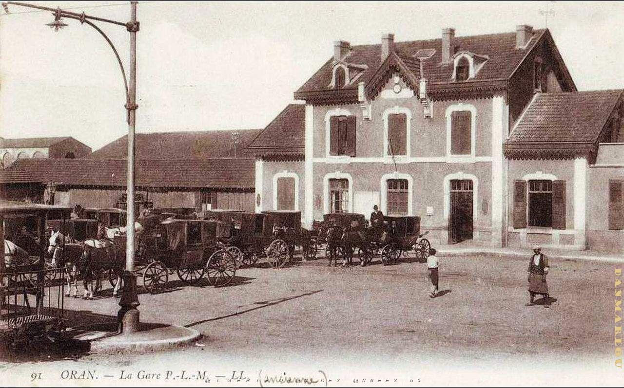 Oran- Gares- Ancienne Gare- 03.JPG